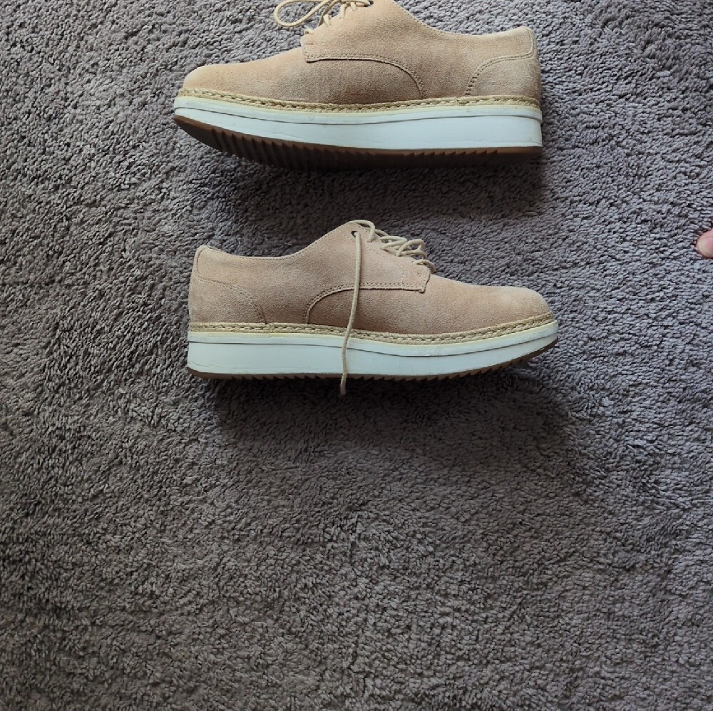 Clarks artisan pink suede lace Oxfords, size 8 - Picture 5 of 8